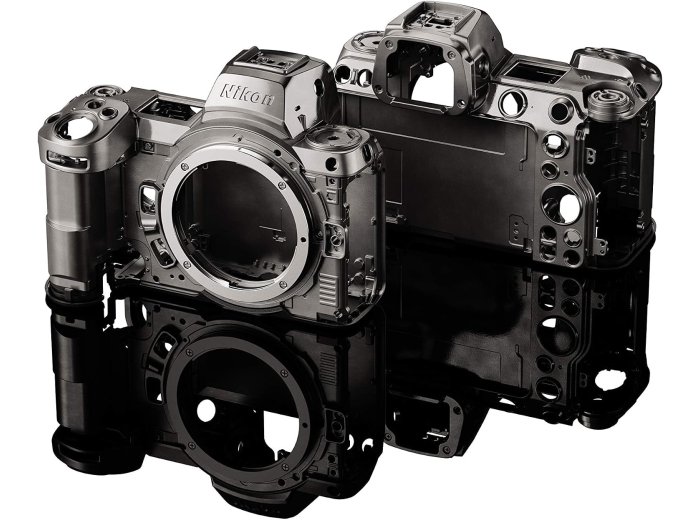 Nikon Z 6II with Zoom Lens | Versatile Full-Frame mirrorless Stills/Video Hybrid Camera with 24-70mm f/4 Lens | Nikon USA Model